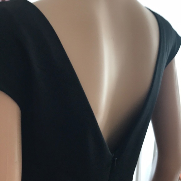 Beautiful black gold gown very beautiful - Picture 4 of 4